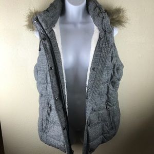 NWOT Banana Republic Quilted Puffer